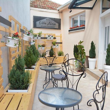 Vila Nova Ni Екстериор снимка