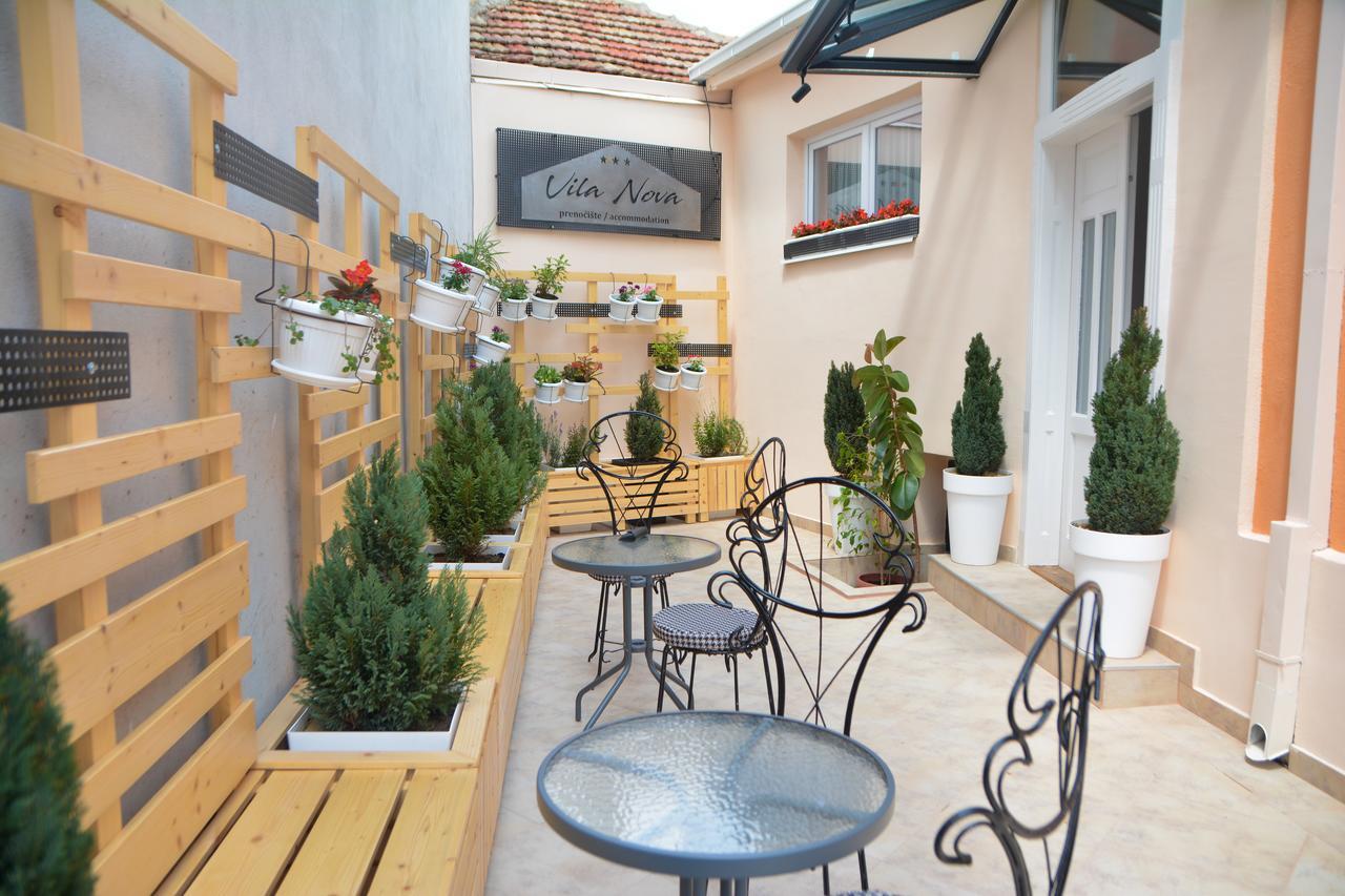 Vila Nova Ni Екстериор снимка